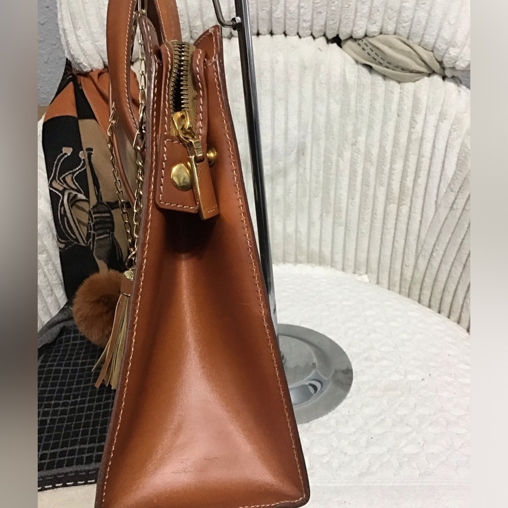 Celine Bags - Picture 2 of 13